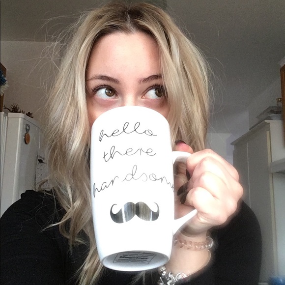 Meet your Posher, Natasha - Picture 1 of 1